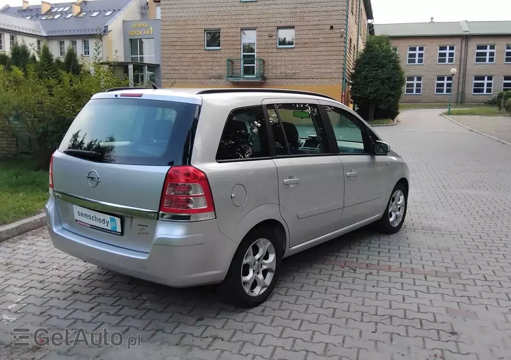 OPEL Zafira 1.8 Catch me