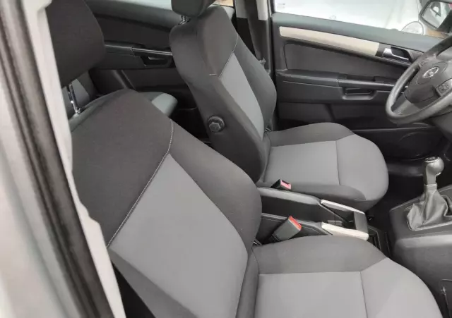 OPEL Zafira 1.8 Catch me