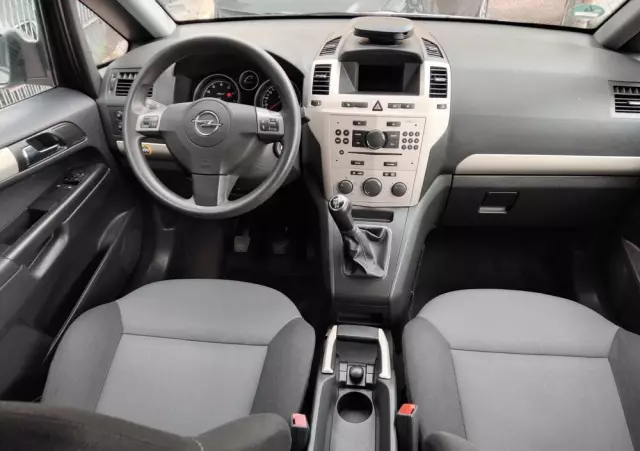 OPEL Zafira 1.8 Catch me