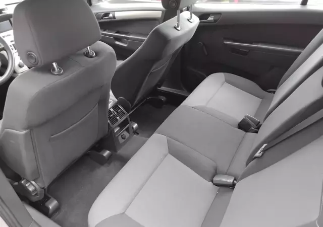 OPEL Zafira 1.8 Catch me