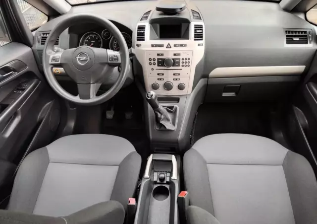OPEL Zafira 1.8 Catch me