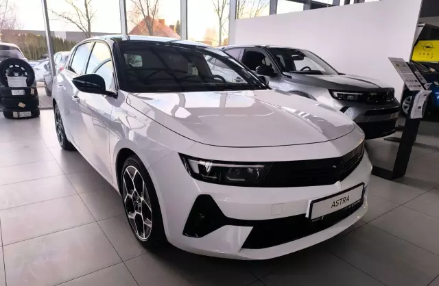 OPEL Astra 1.2 Turbo (130 KM) Automatic
