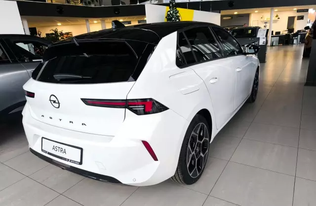 OPEL Astra 1.2 Turbo (130 KM) Automatic