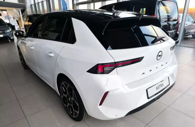 OPEL Astra 1.2 Turbo (130 KM) Automatic