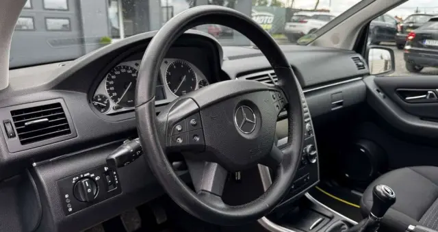 MERCEDES-BENZ Klasa B 