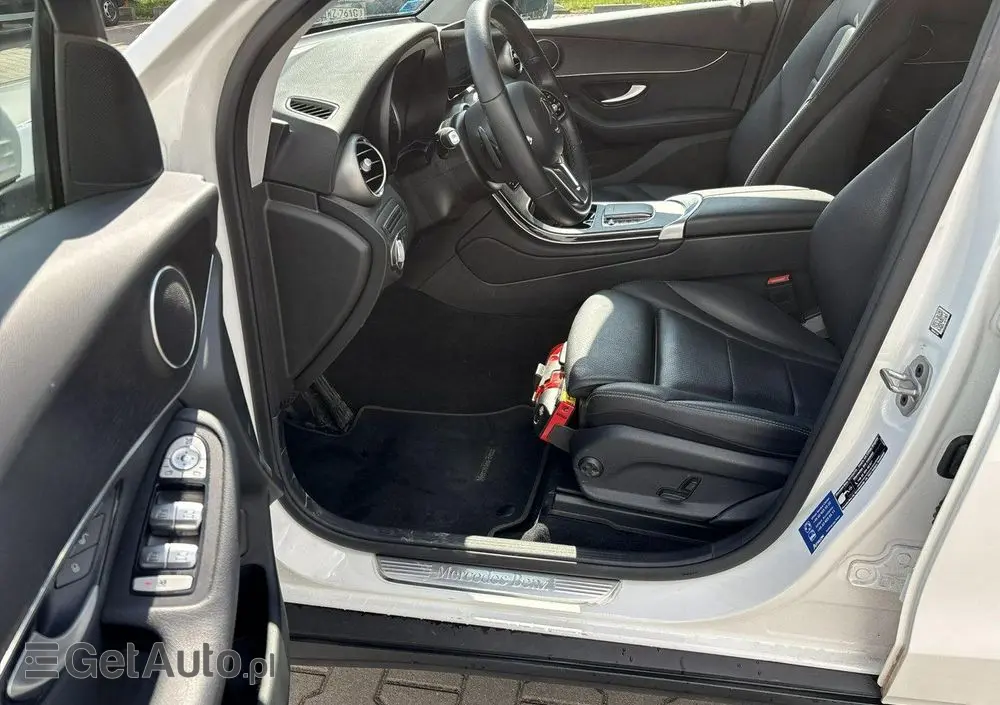 MERCEDES-BENZ GLC 200 d 4-Matic