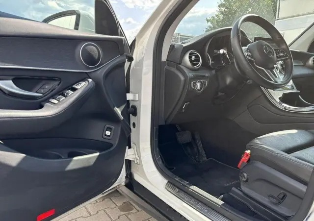 MERCEDES-BENZ GLC 200 d 4-Matic