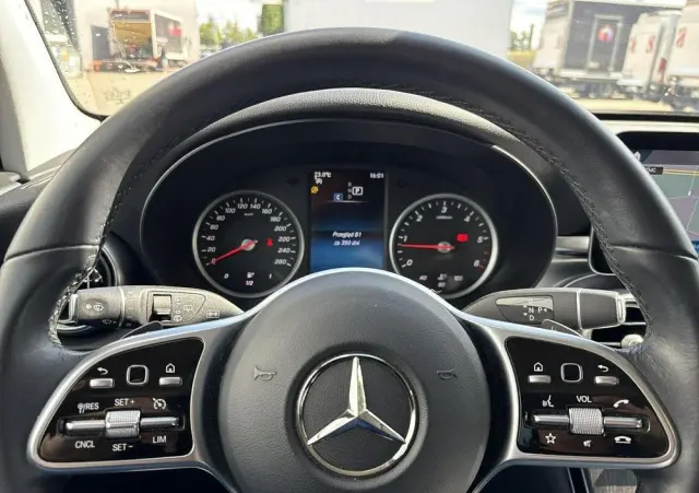 MERCEDES-BENZ GLC 200 d 4-Matic