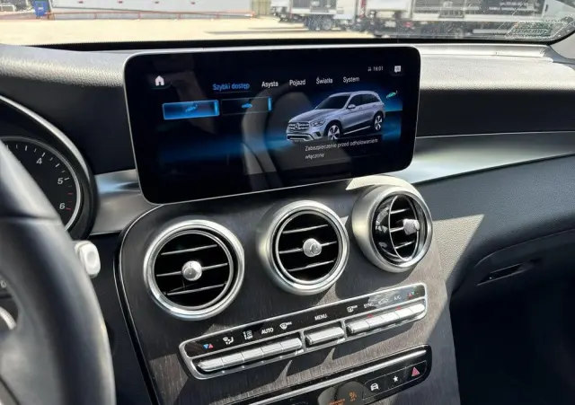 MERCEDES-BENZ GLC 200 d 4-Matic