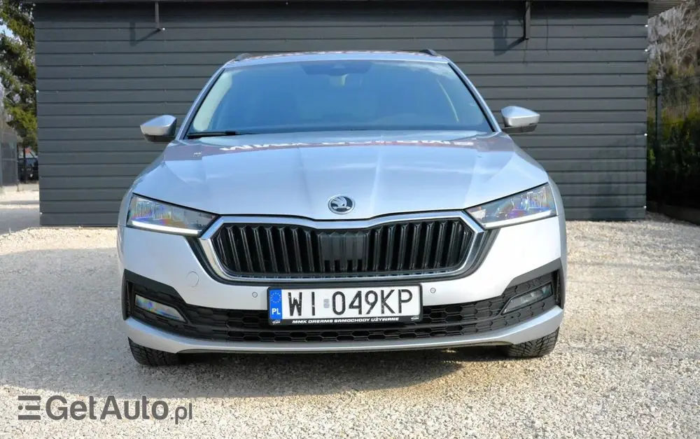 SKODA Octavia 1.5 TSI ACT Ambition