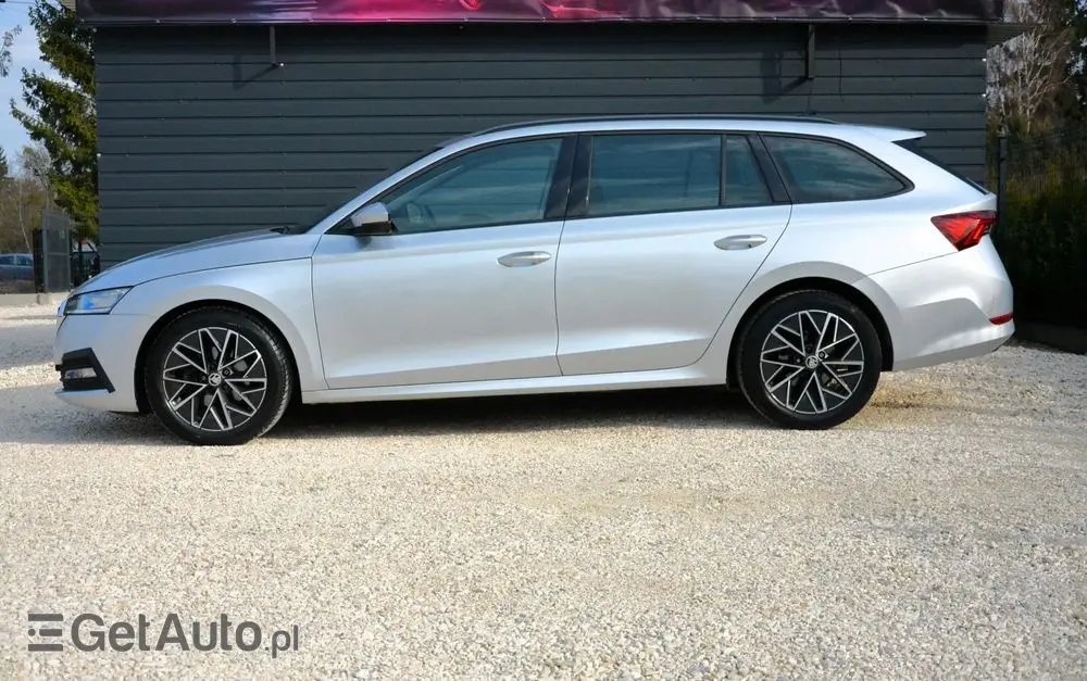 SKODA Octavia 1.5 TSI ACT Ambition