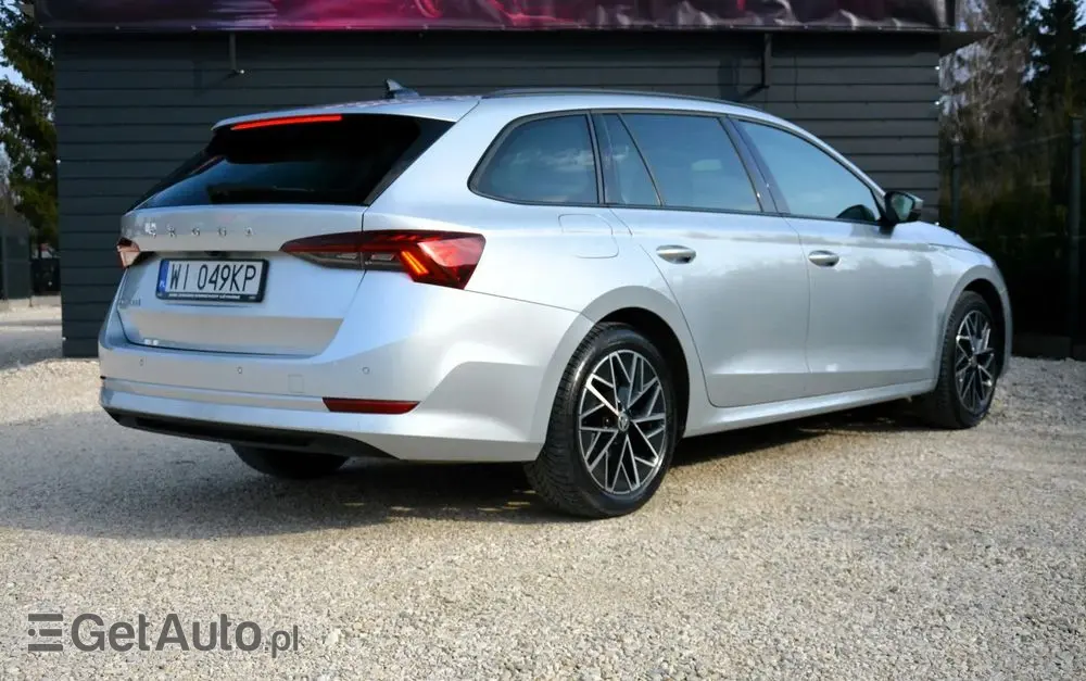 SKODA Octavia 1.5 TSI ACT Ambition