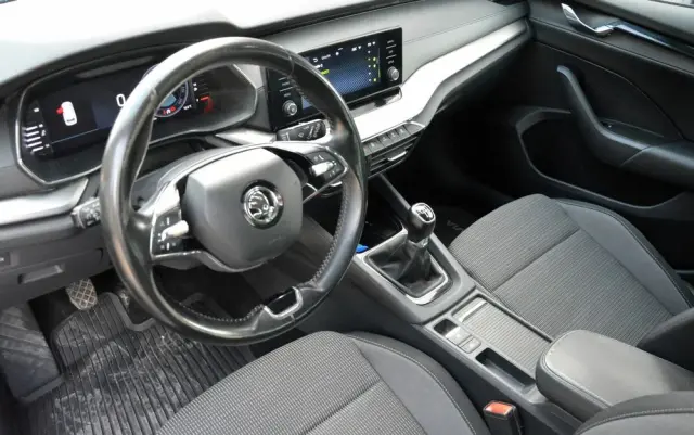 SKODA Octavia 1.5 TSI ACT Ambition