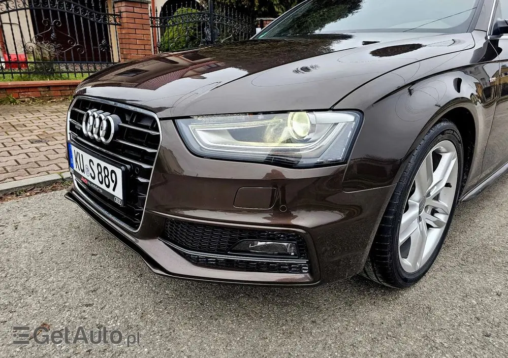 AUDI A4 Avant 2.0 TDI DPF quattro S line Sportpaket