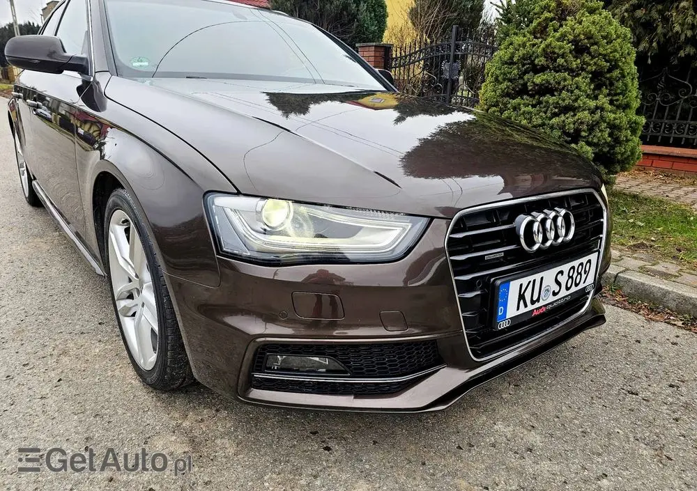 AUDI A4 Avant 2.0 TDI DPF quattro S line Sportpaket