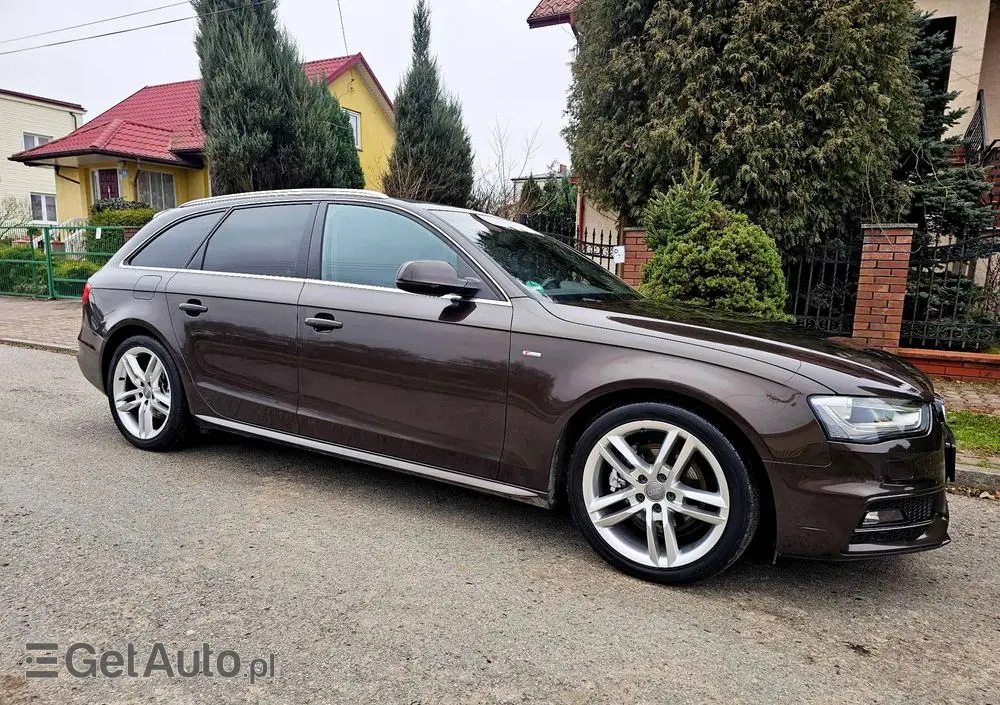 AUDI A4 Avant 2.0 TDI DPF quattro S line Sportpaket