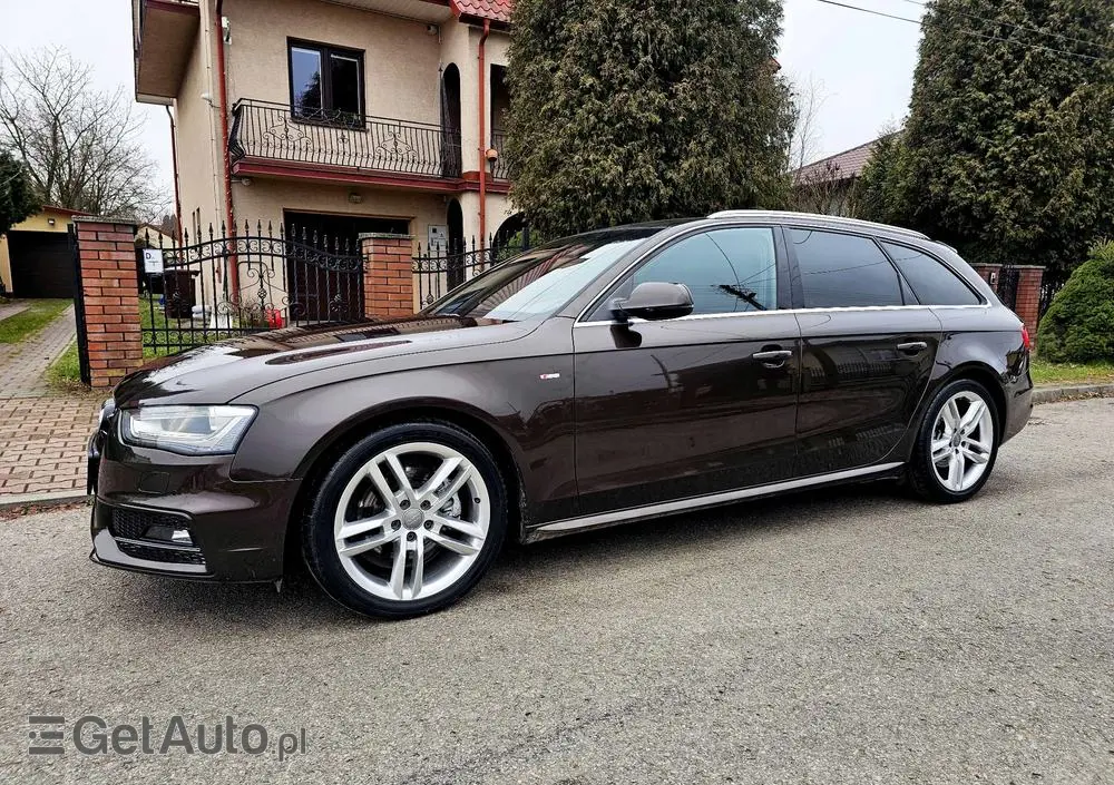 AUDI A4 Avant 2.0 TDI DPF quattro S line Sportpaket