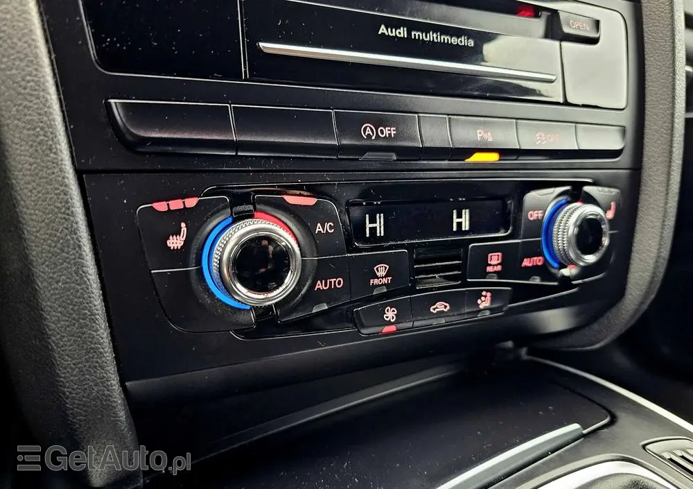 AUDI A4 Avant 2.0 TDI DPF quattro S line Sportpaket