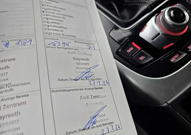 AUDI A4 Avant 2.0 TDI DPF quattro S line Sportpaket