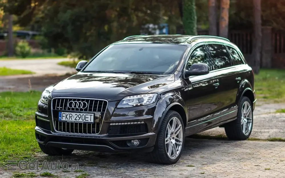 AUDI Q7 