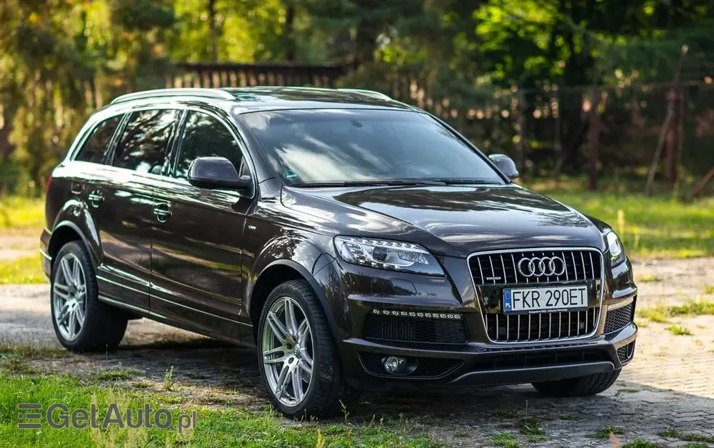 AUDI Q7 
