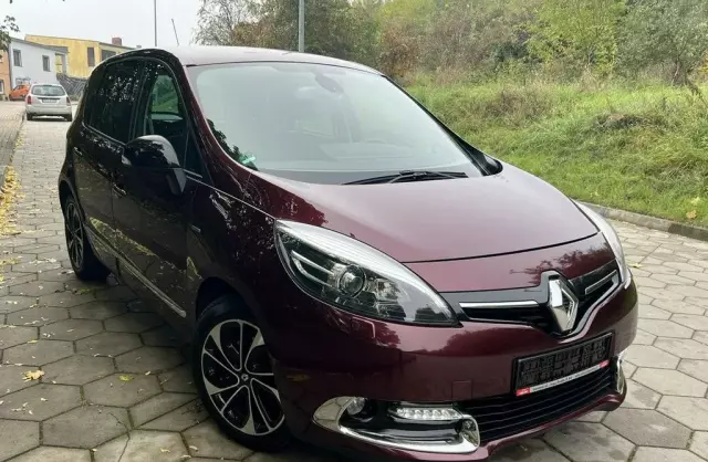 RENAULT Scenic 
