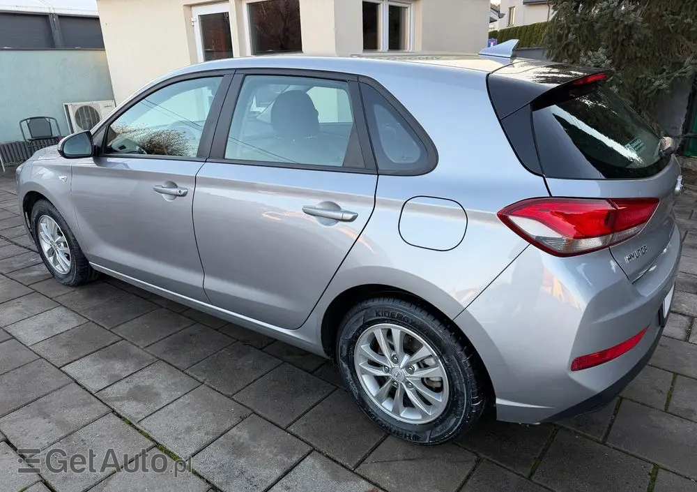 HYUNDAI I30 1.5 DPI Classic +