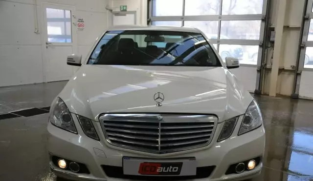 MERCEDES-BENZ Klasa E 