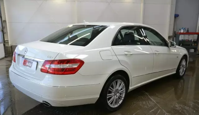 MERCEDES-BENZ Klasa E 