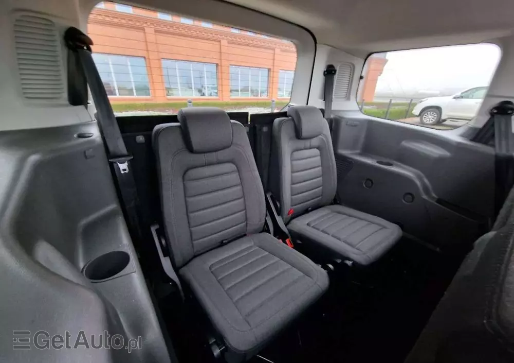 FORD Tourneo Connect Grand 