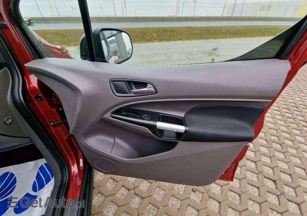 FORD Tourneo Connect Grand 