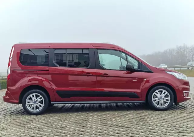 FORD Tourneo Connect Grand 