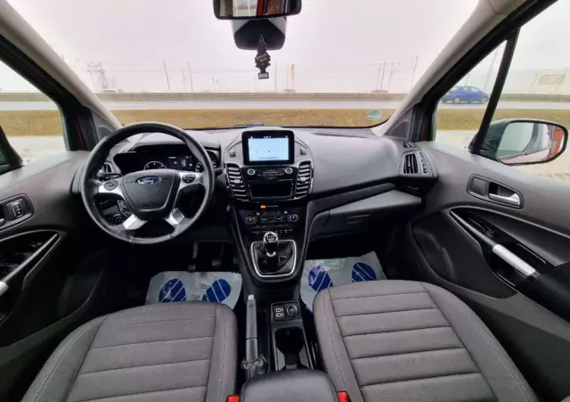 FORD Tourneo Connect Grand 