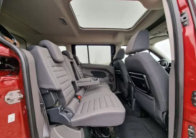 FORD Tourneo Connect Grand 