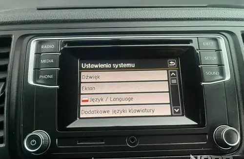 VOLKSWAGEN Transporter 