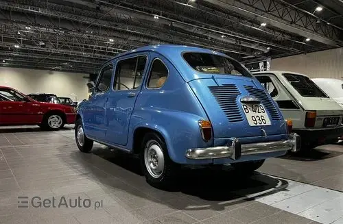 SEAT 800 