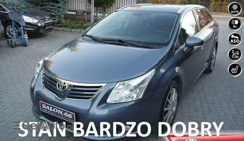 TOYOTA Avensis 