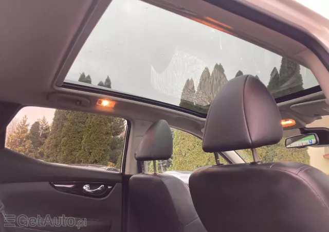 NISSAN Qashqai 1.5 dCi Tekna