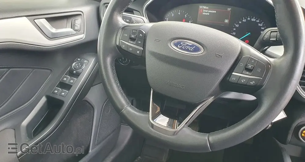 FORD Focus 1.0 EcoBoost Connected