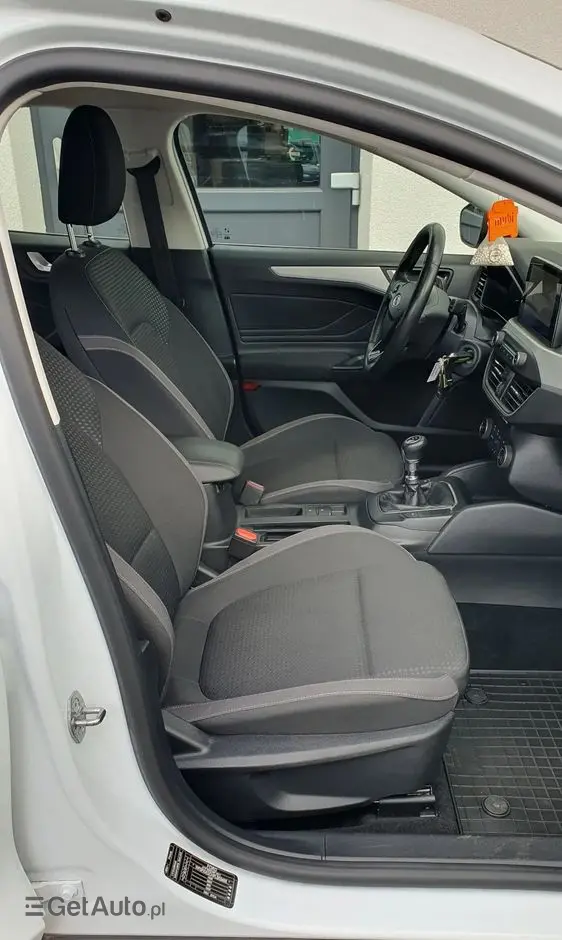 FORD Focus 1.0 EcoBoost Connected