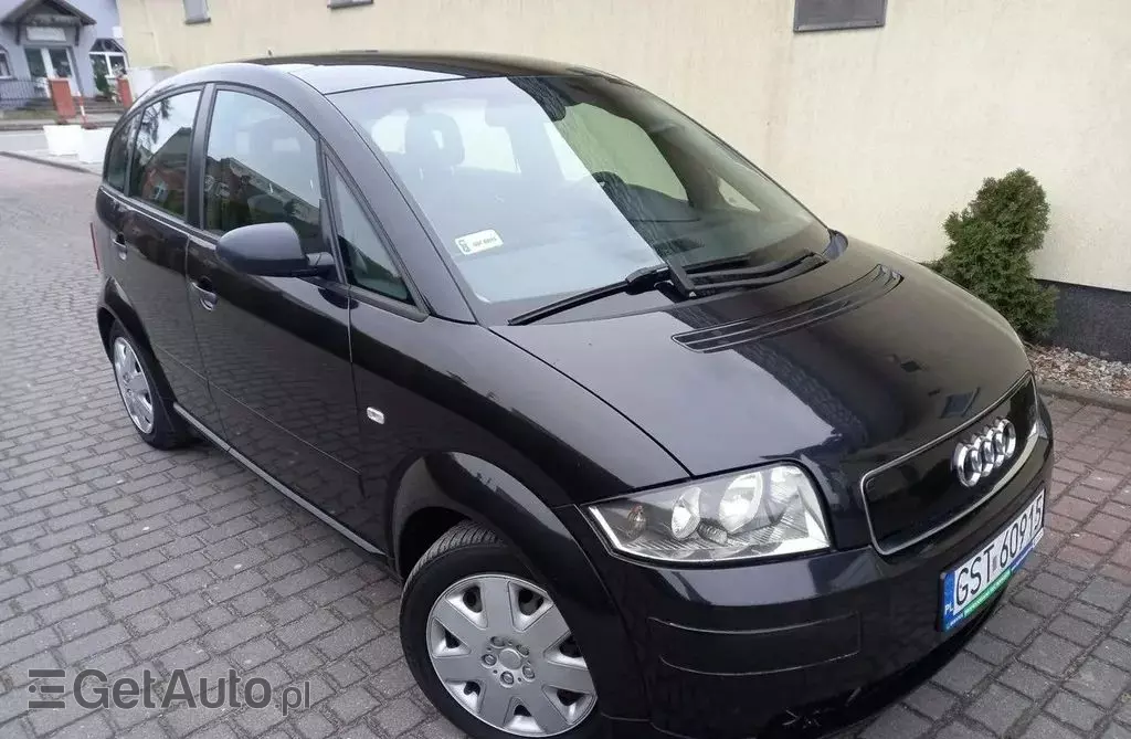 AUDI A2 