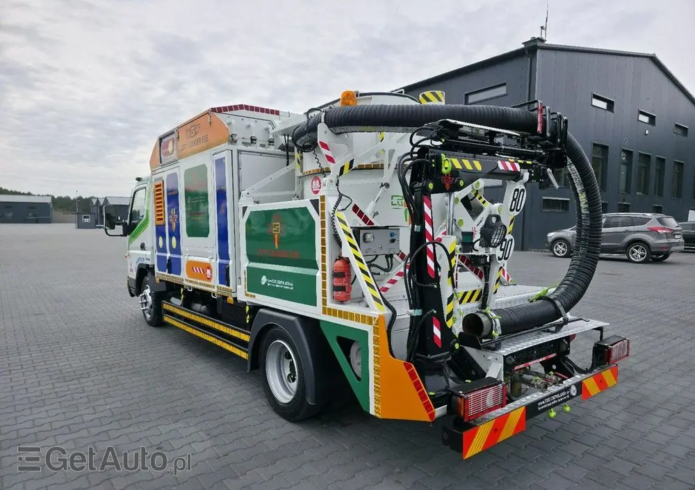 MITSUBISHI CANTER odkurzacz koparka ssąca substancje sypkie CITY SAUGER 