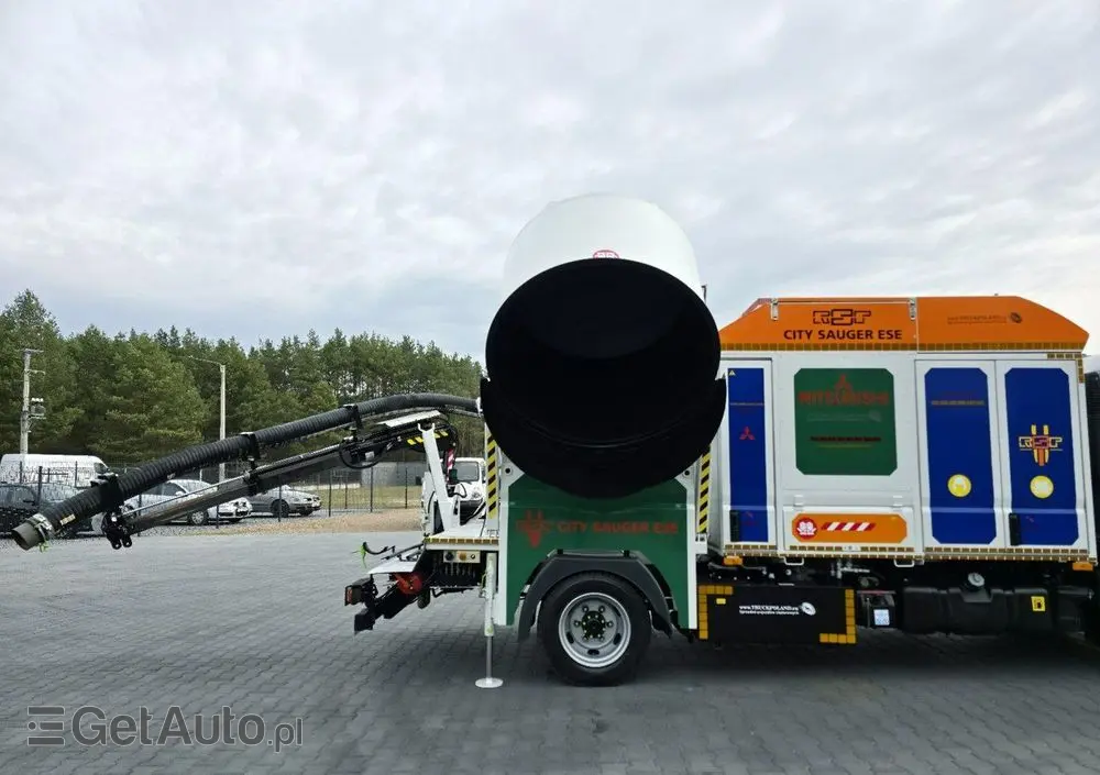 MITSUBISHI CANTER odkurzacz koparka ssąca substancje sypkie CITY SAUGER 