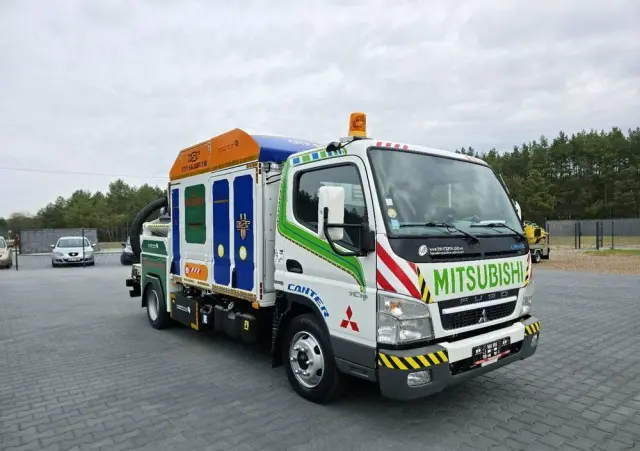 MITSUBISHI CANTER odkurzacz koparka ssąca substancje sypkie CITY SAUGER 
