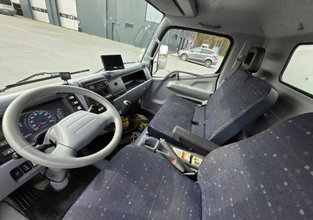 MITSUBISHI CANTER odkurzacz koparka ssąca substancje sypkie CITY SAUGER 