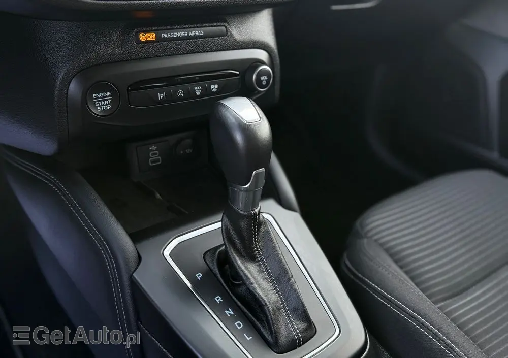 FORD Focus 1.0 EcoBoost mHEV ST-Line Style