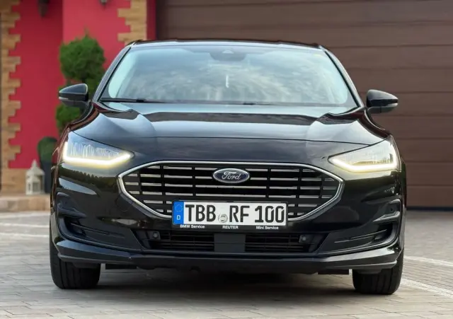 FORD Focus 1.0 EcoBoost mHEV ST-Line Style