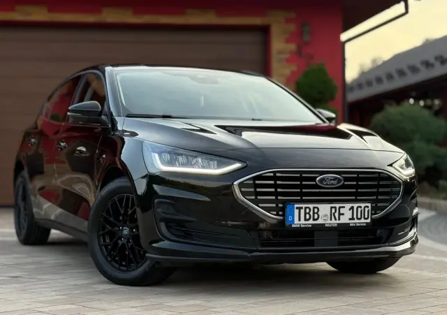 FORD Focus 1.0 EcoBoost mHEV ST-Line Style