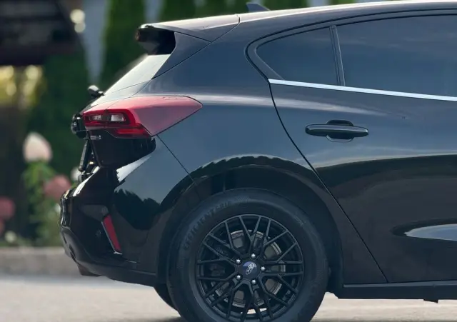 FORD Focus 1.0 EcoBoost mHEV ST-Line Style