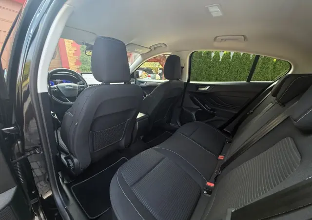 FORD Focus 1.0 EcoBoost mHEV ST-Line Style